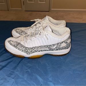 Jordan 11 Low Cobalt